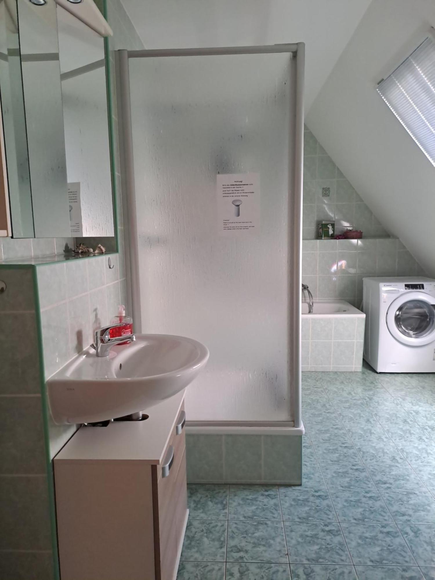 Monteur- Und Ferienwohnung In Hainichen - Obergeschoss Oder Dachgeschoss - Familie Weber Bockendorf Экстерьер фото